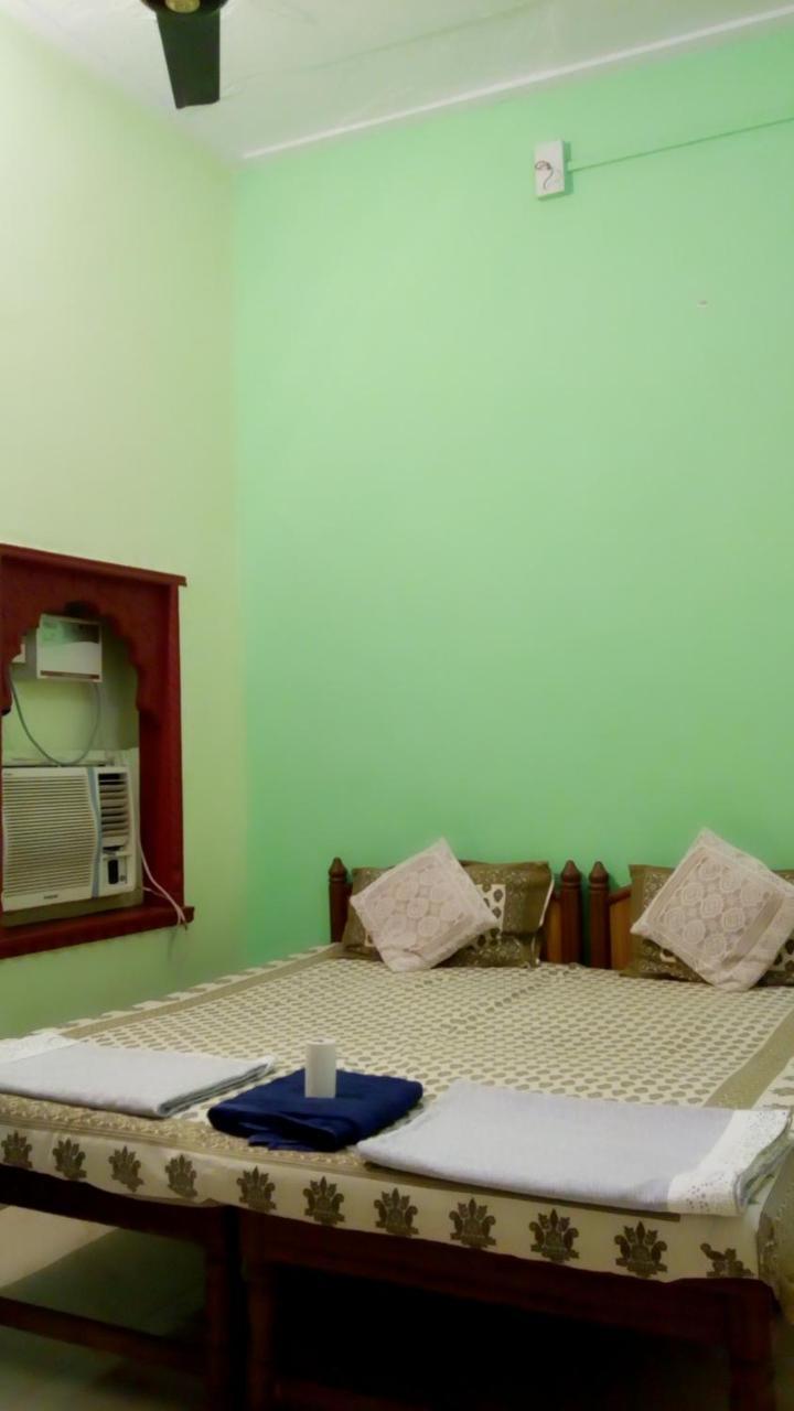 Shivam Tourist Guest House Būndi Exteriér fotografie
