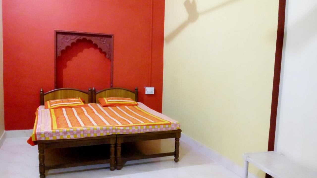 Shivam Tourist Guest House Būndi Exteriér fotografie